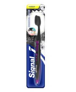 مسواک سیگنال مدل Charcoal Clean با برس متوسط